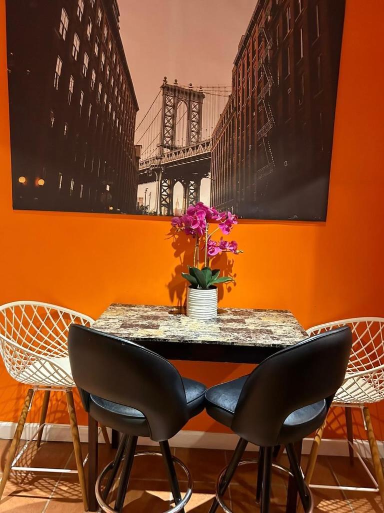 Cozy Apartments Woodside Near Manhattan นิวยอร์ก ภายนอก รูปภาพ