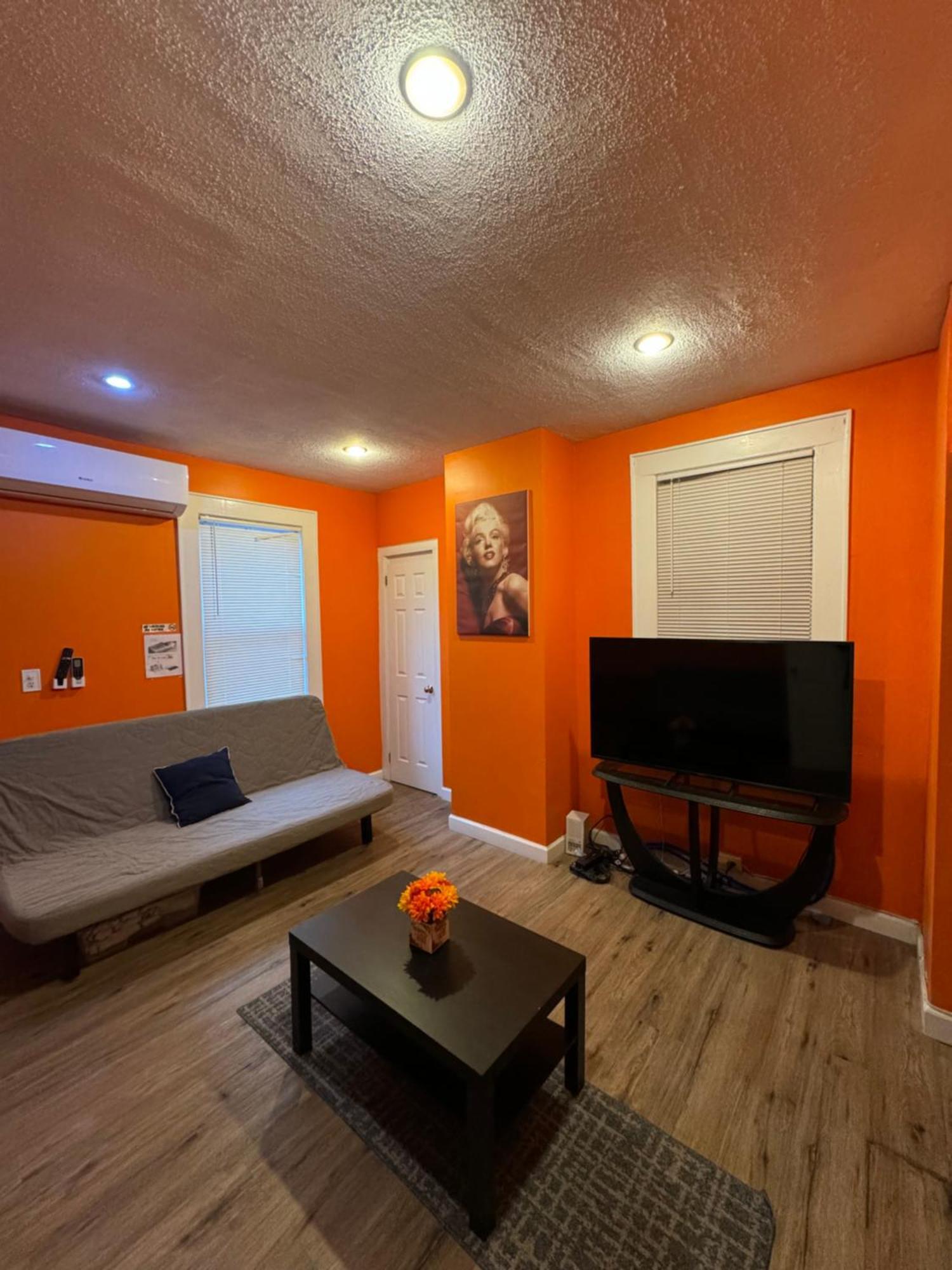 Cozy Apartments Woodside Near Manhattan นิวยอร์ก ภายนอก รูปภาพ